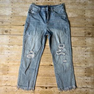 Kendall&Kylie Distressed Jeans// OFFERS ACCEPTED